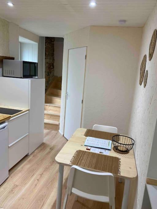 La Maison D Evahlia Creissels Extérieur photo